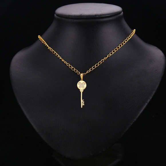 Amazon.com: Jewelry America 14k Yellow Gold Polished Two  14K Yellow Gold  Love Key Pendant
